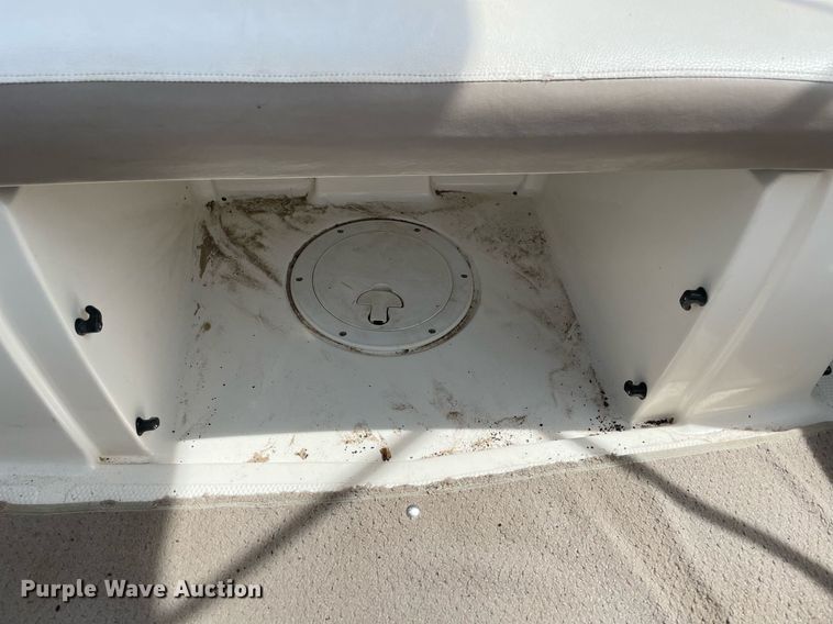 image for item NY9820 2011 Larson LX850 boat