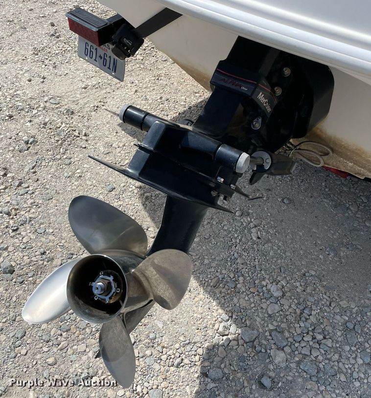 image for item NY9820 2011 Larson LX850 boat