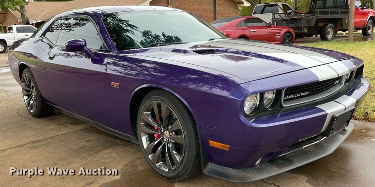 image for item NY9822 2013 Dodge Challenger SRT8