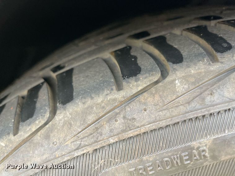 image for item NY9822 2013 Dodge Challenger SRT8