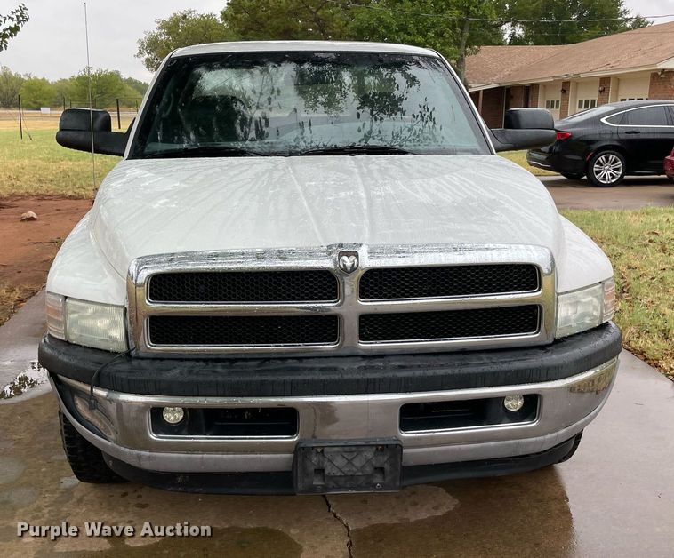 image for item NY9823 2002 Dodge Ram 2500  Quad Cab pickup truck