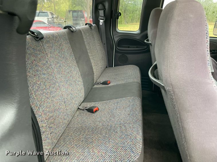 image for item NY9823 2002 Dodge Ram 2500  Quad Cab pickup truck