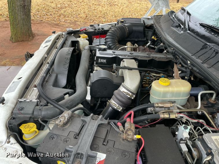 image for item NY9823 2002 Dodge Ram 2500  Quad Cab pickup truck