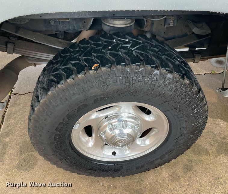 image for item NY9823 2002 Dodge Ram 2500  Quad Cab pickup truck