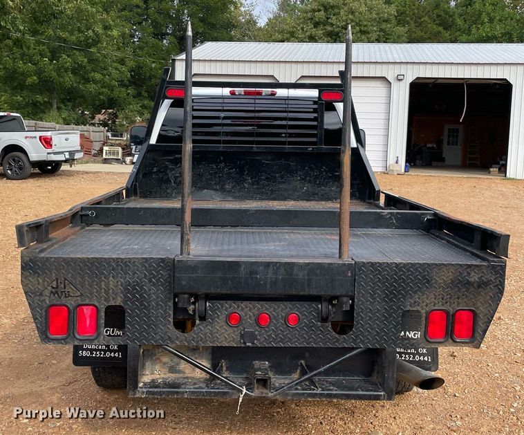 image for item NY9838 2007 Chevrolet 2500HD  bale bed pickup truck