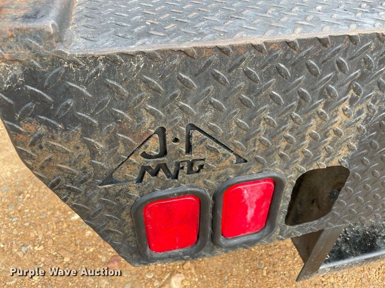 image for item NY9838 2007 Chevrolet 2500HD  bale bed pickup truck