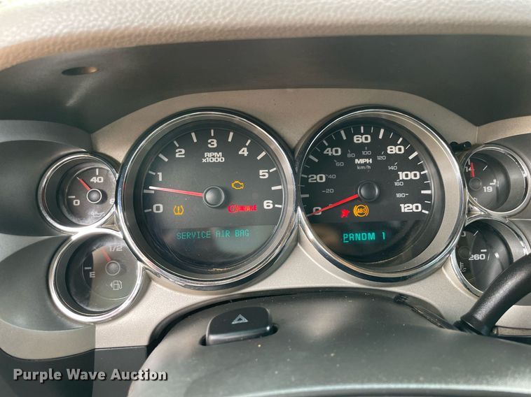 image for item NY9838 2007 Chevrolet 2500HD  bale bed pickup truck