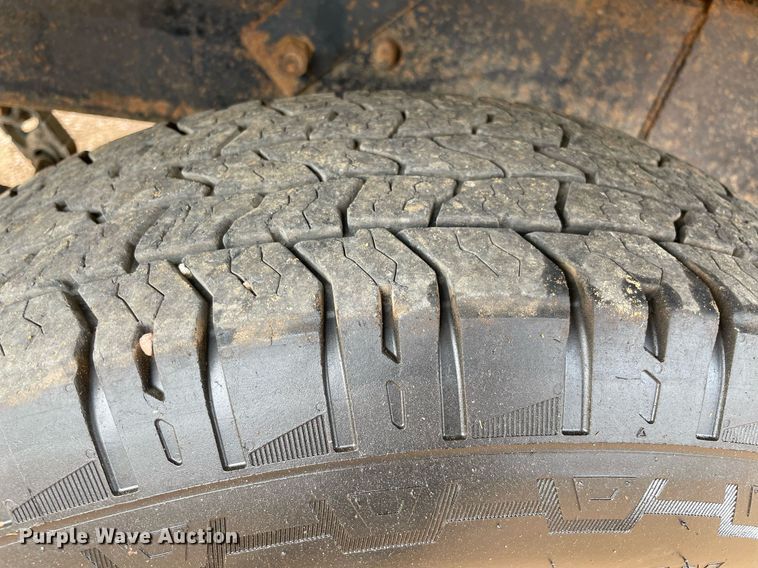 image for item NY9838 2007 Chevrolet 2500HD  bale bed pickup truck