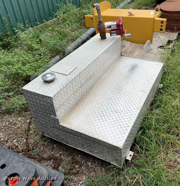 image for item NY9840 Delta Consolidated Industries 433000  Auxiliary Fuel Tank