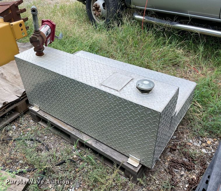 image for item NY9840 Delta Consolidated Industries 433000  Auxiliary Fuel Tank