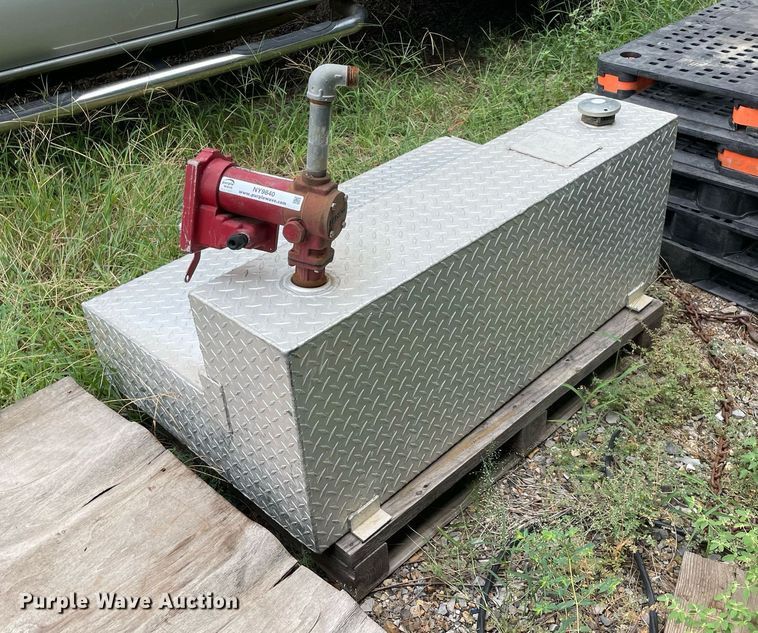 image for item NY9840 Delta Consolidated Industries 433000  Auxiliary Fuel Tank