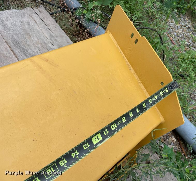 image for item NY9841 Backhoe attachments