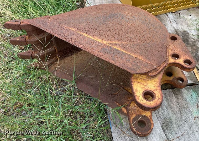 image for item NY9841 Backhoe attachments