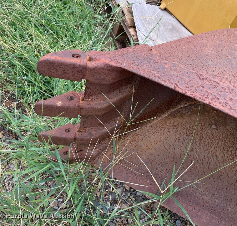 image for item NY9841 Backhoe attachments