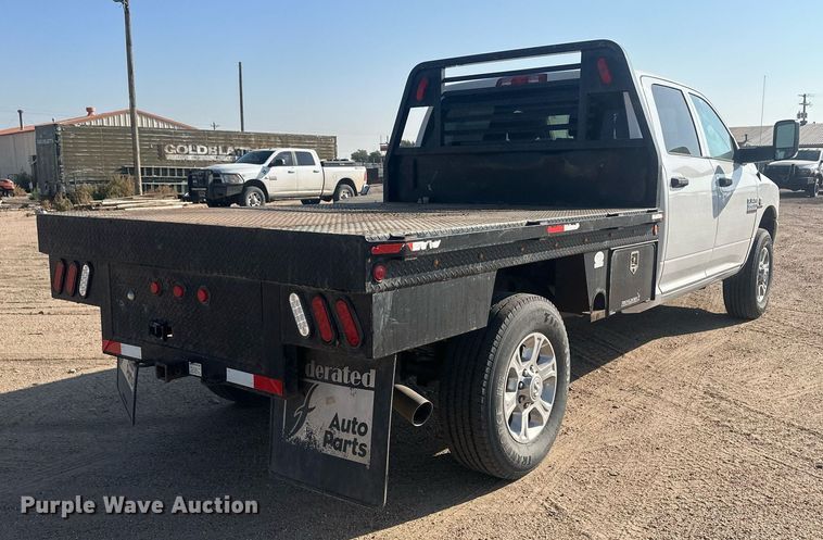 image for item OC9457 2015 Dodge Ram 3500HD  Crew Cab flatbed pickup truck