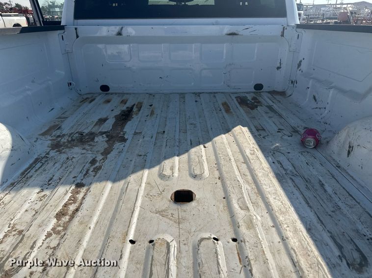 image for item OC9458 2017 Dodge Ram 2500HD  Crew Cab pickup truck