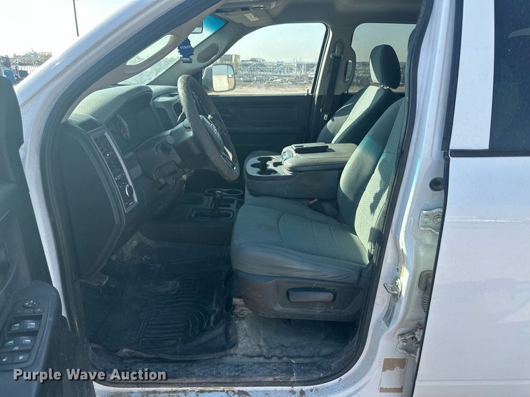 image for item OC9458 2017 Dodge Ram 2500HD  Crew Cab pickup truck