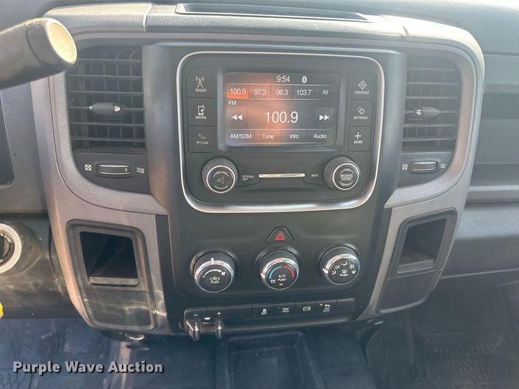 image for item OC9458 2017 Dodge Ram 2500HD  Crew Cab pickup truck