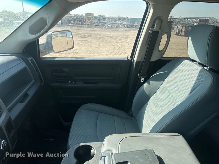 image for item OC9458 2017 Dodge Ram 2500HD  Crew Cab pickup truck