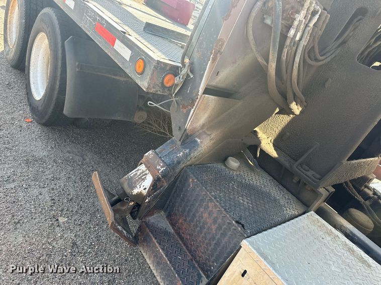 image for item OC9459 1990 Ford AeroMax L9000 crane truck