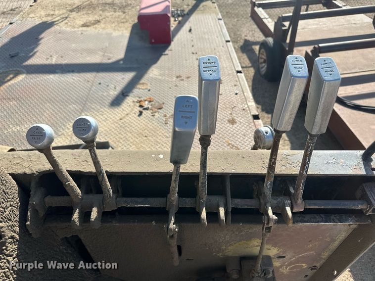 image for item OC9459 1990 Ford AeroMax L9000 crane truck