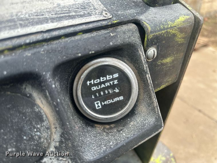 image for item OC9471 Clark  forklift