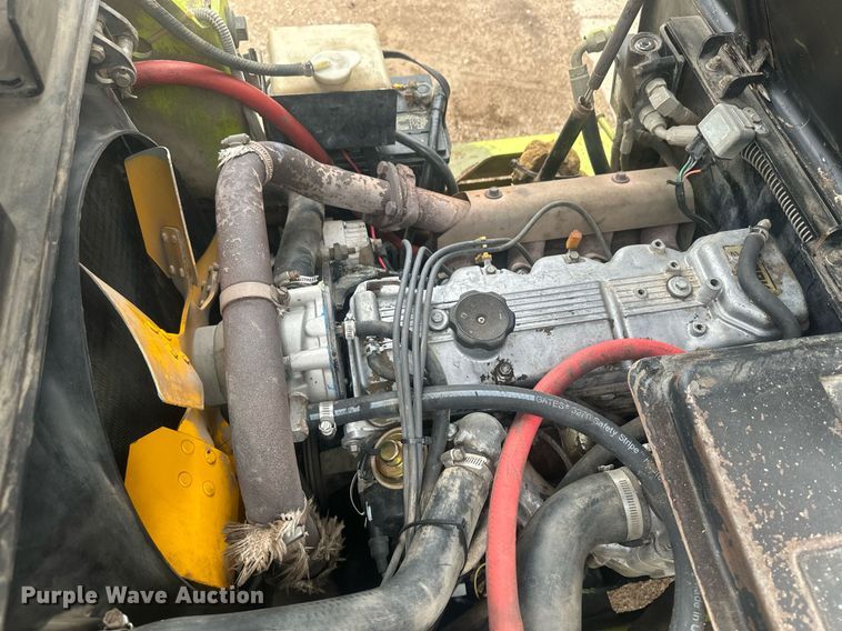 image for item OC9471 Clark  forklift