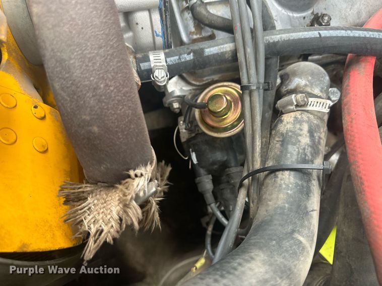 image for item OC9471 Clark  forklift