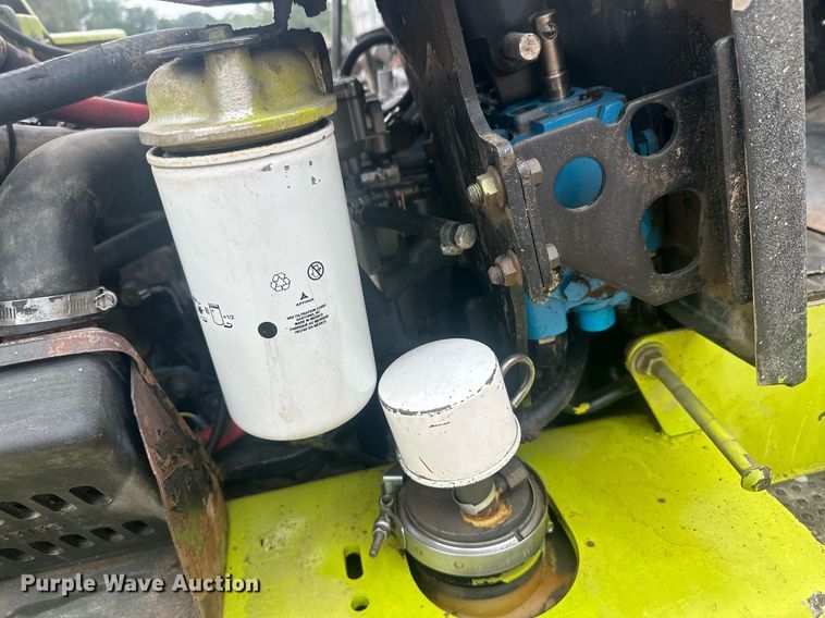 image for item OC9471 Clark  forklift