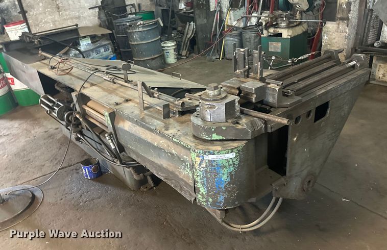 image for item OC9472 Pipe bender