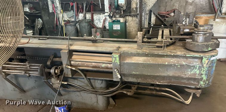 image for item OC9472 Pipe bender