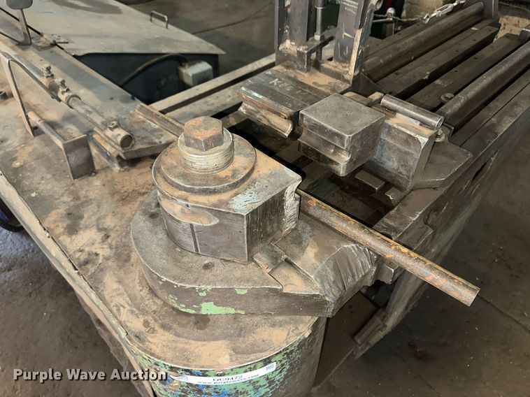 image for item OC9472 Pipe bender