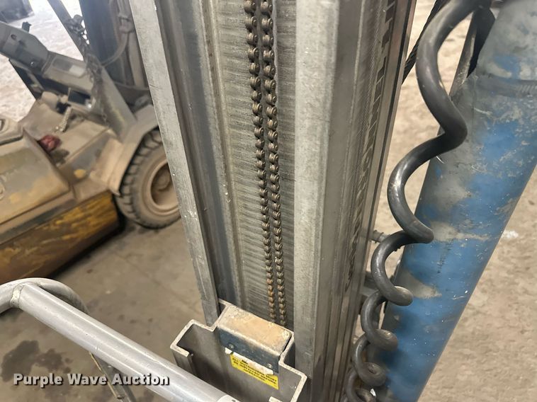 image for item OC9476 Genie PLC-30P  vertical lift