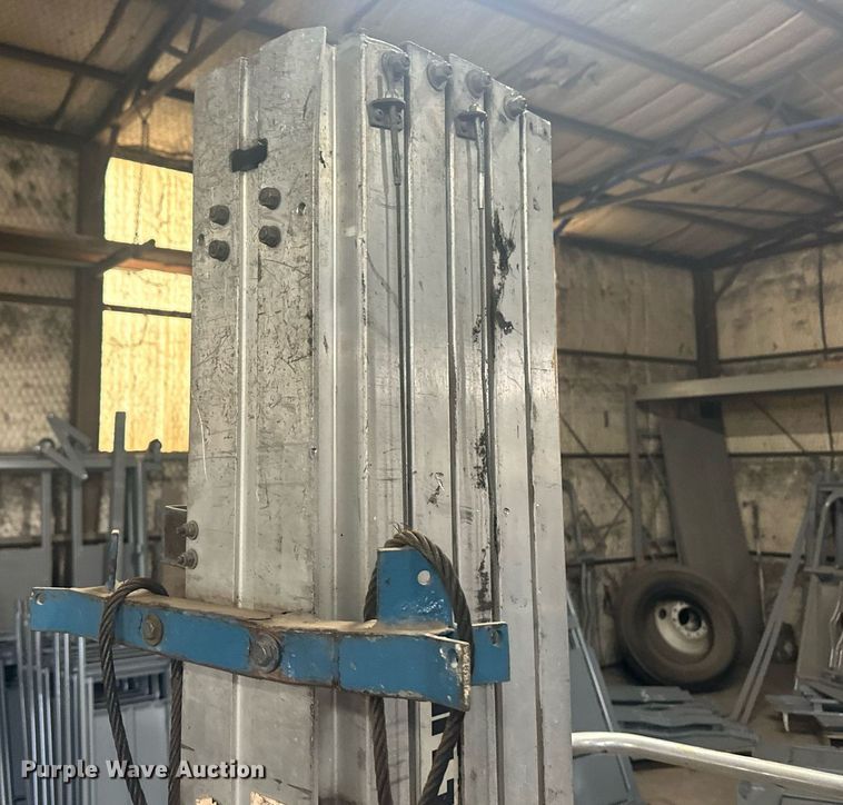 image for item OC9476 Genie PLC-30P  vertical lift