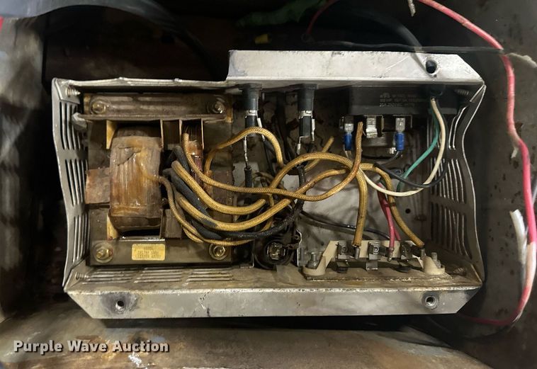 image for item OC9476 Genie PLC-30P  vertical lift