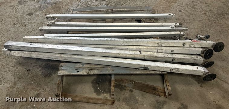 image for item OC9476 Genie PLC-30P  vertical lift