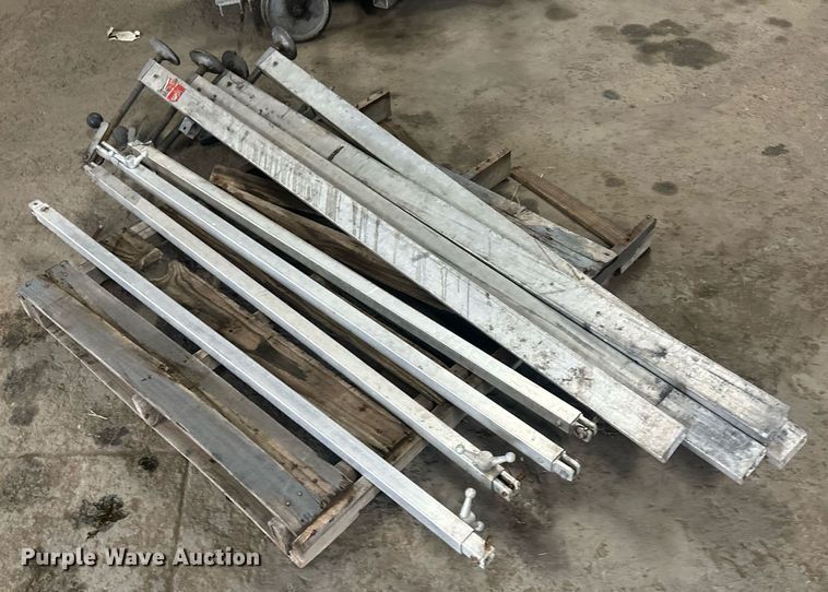 image for item OC9476 Genie PLC-30P  vertical lift