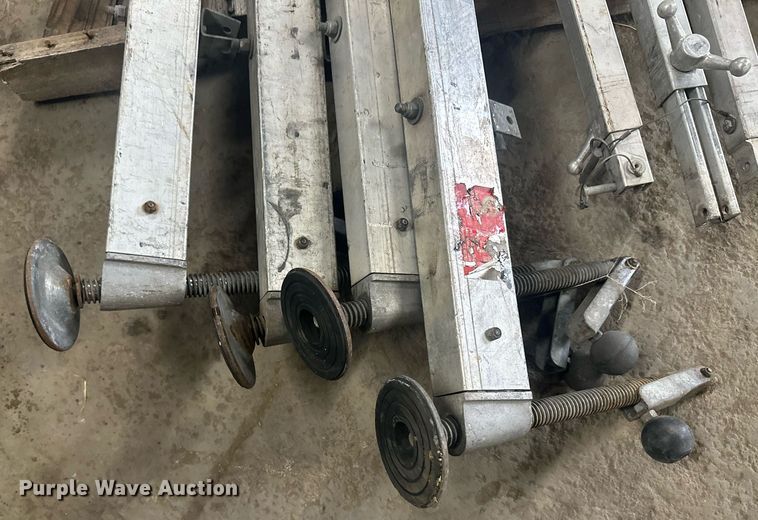 image for item OC9476 Genie PLC-30P  vertical lift