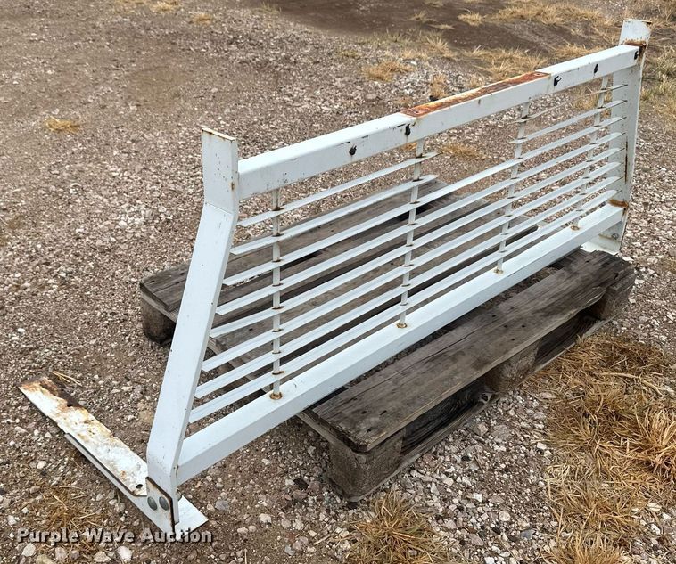 image for item OC9477 Truck parts