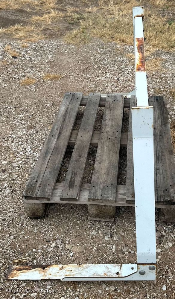 image for item OC9477 Truck parts