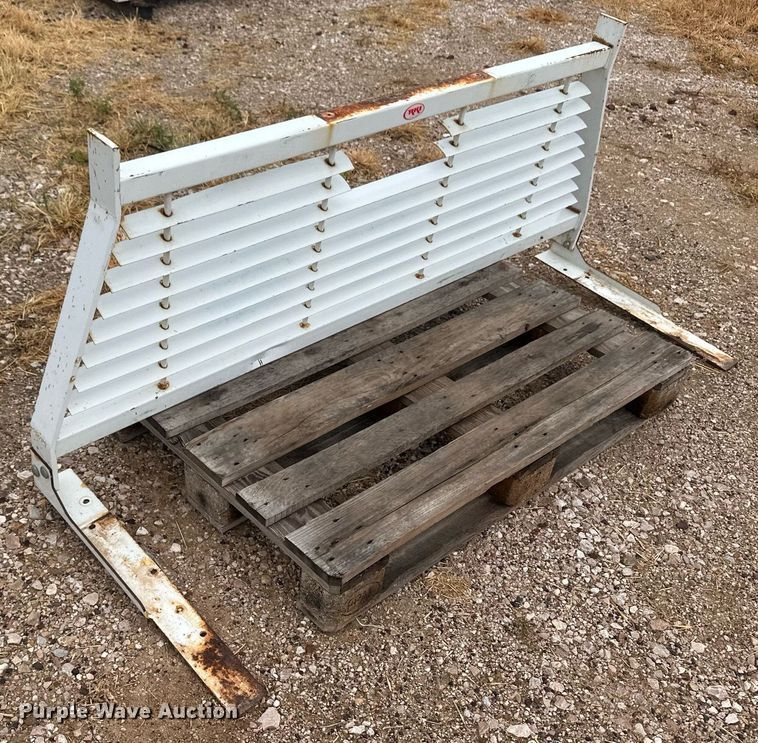 image for item OC9477 Truck parts