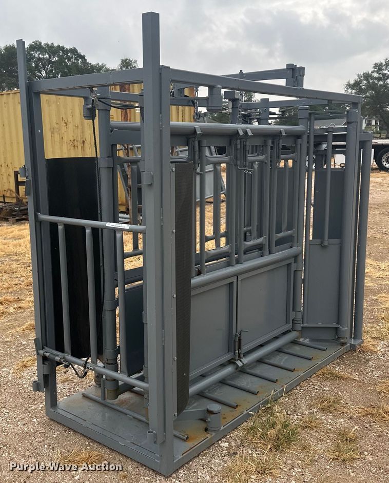 image for item OC9479 Squeeze chute