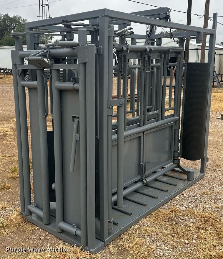 image for item OC9479 Squeeze chute