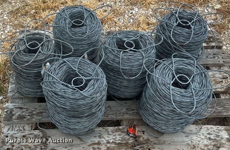 image for item OC9479 Squeeze chute