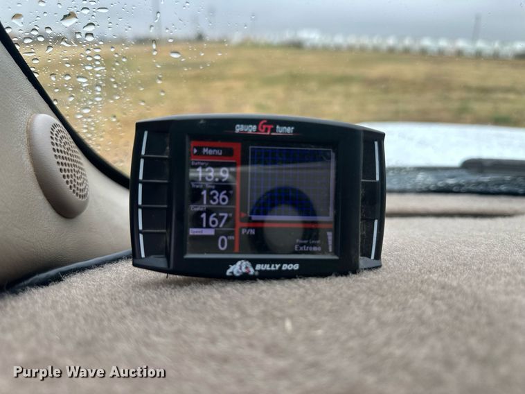 image for item OC9484 2003 Chevrolet Silverado 2500HD  Crew Cab pickup truck