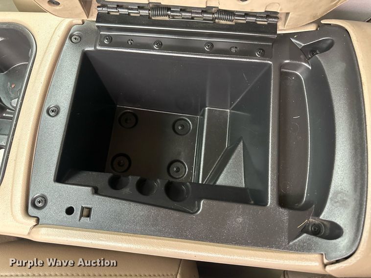 image for item OC9484 2003 Chevrolet Silverado 2500HD  Crew Cab pickup truck