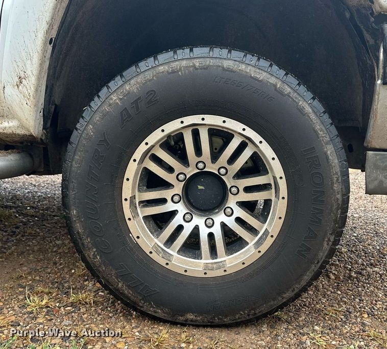 image for item OC9484 2003 Chevrolet Silverado 2500HD  Crew Cab pickup truck