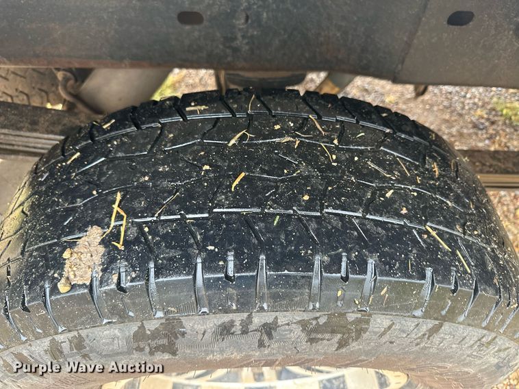 image for item OC9484 2003 Chevrolet Silverado 2500HD  Crew Cab pickup truck