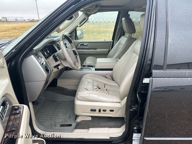image for item OC9486 2010 Ford Expedition  SUV