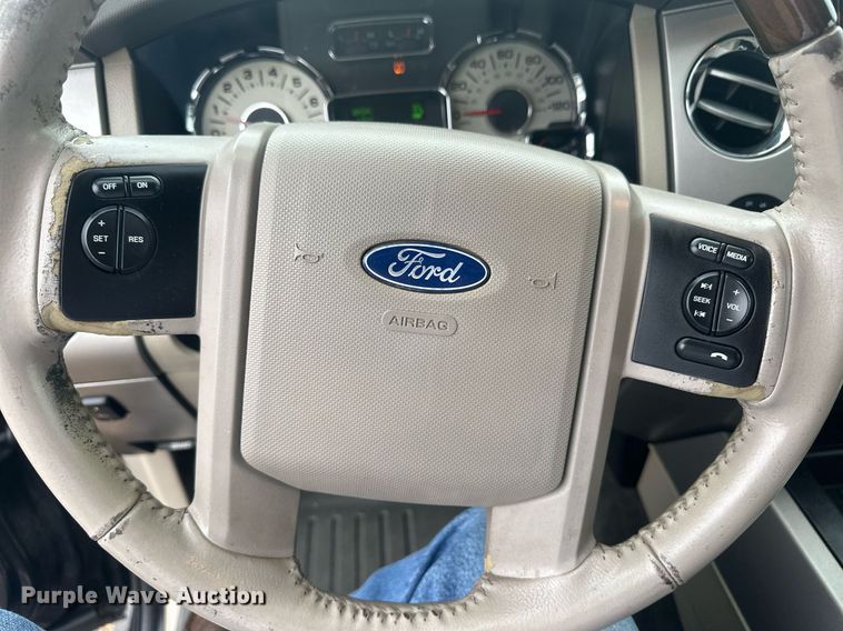 image for item OC9486 2010 Ford Expedition  SUV